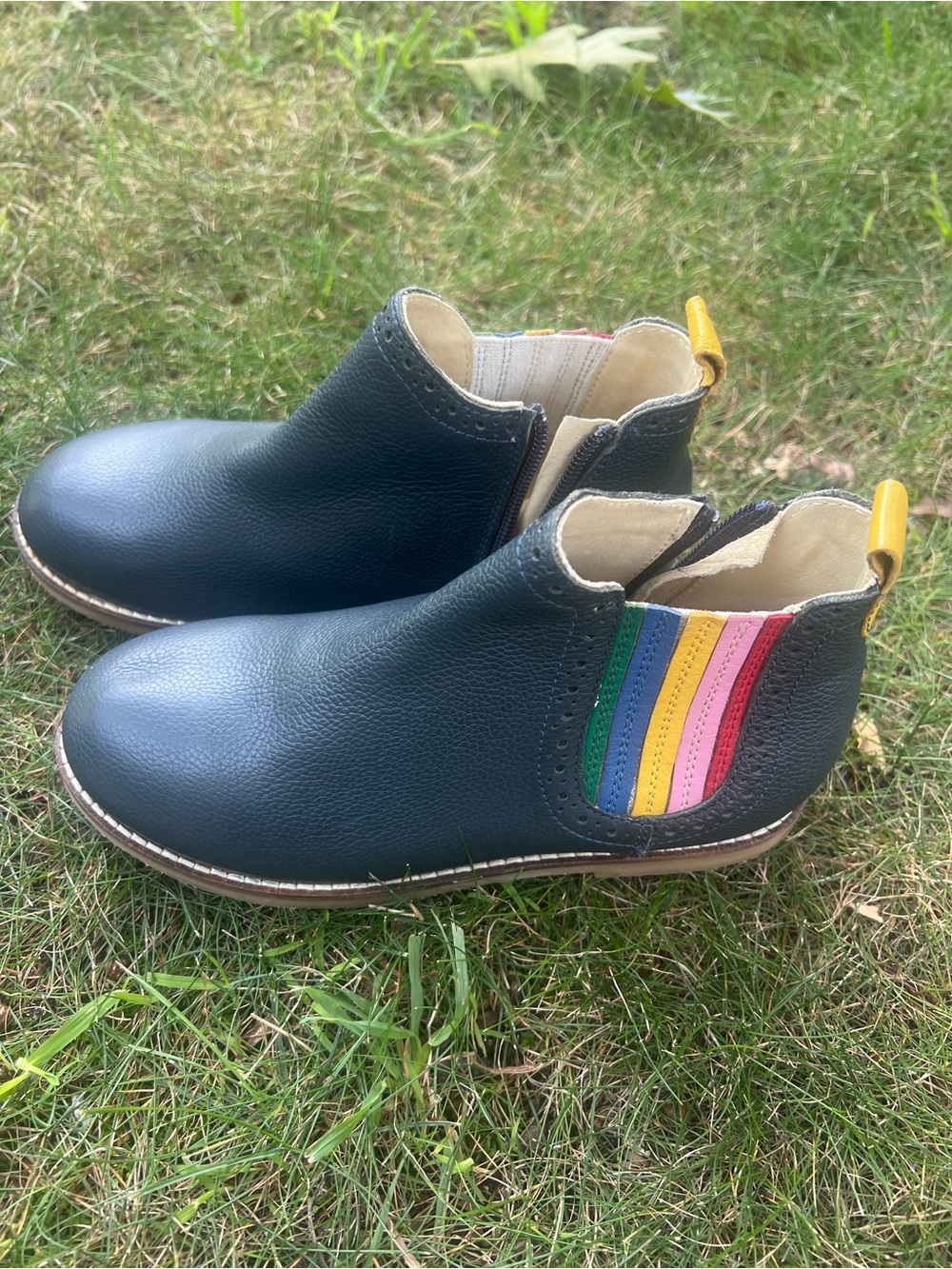 Mini Boden Leather Chelsea Boots - Size 34